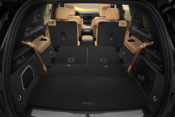 2025 Jeep Grand Cherokee & L in Sudbury, ON